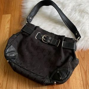 Petite shoulder bag